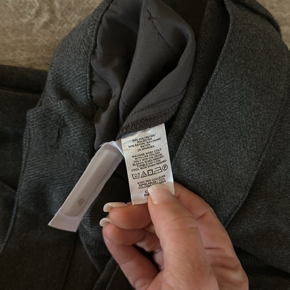 Loft size zero grey pants - Picture 4 of 4